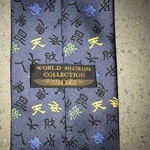 Silk tie